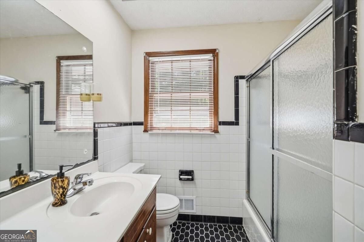 4824 Rosewood Drive Lilburn - Photo 32