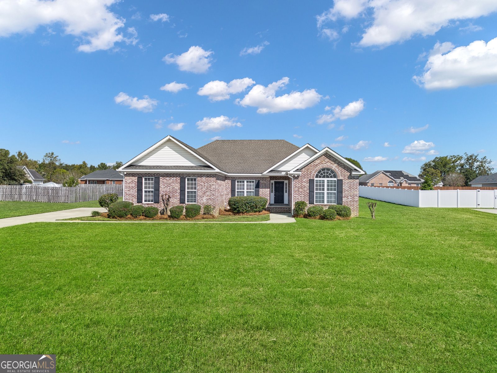 1822 Old Carriage Trail Statesboro - main photo