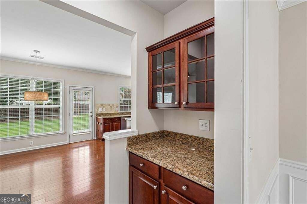 8080 Friarbridge Drive Suwanee - Photo 14