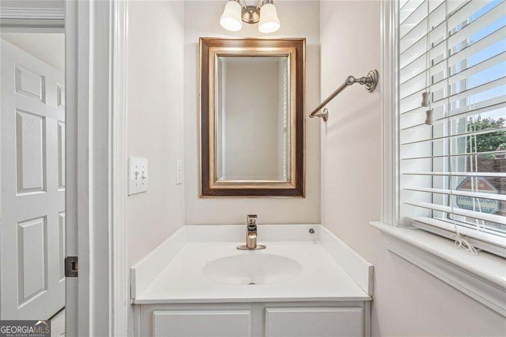 8080 Friarbridge Drive Suwanee - Photo 31