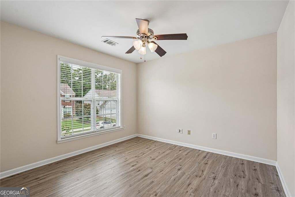 8080 Friarbridge Drive Suwanee - Photo 32