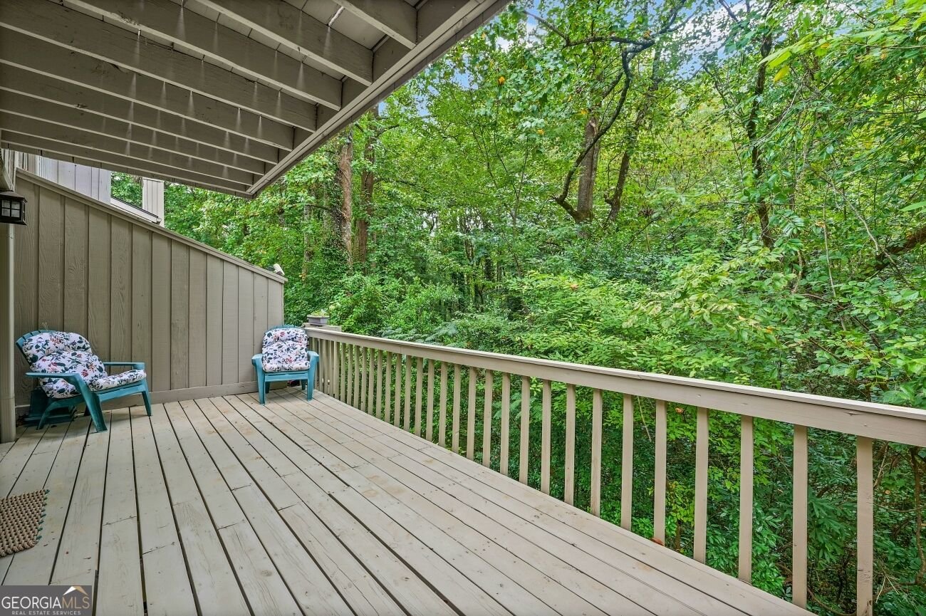 1237 Druid Knoll Dr Brookhaven - Photo 9