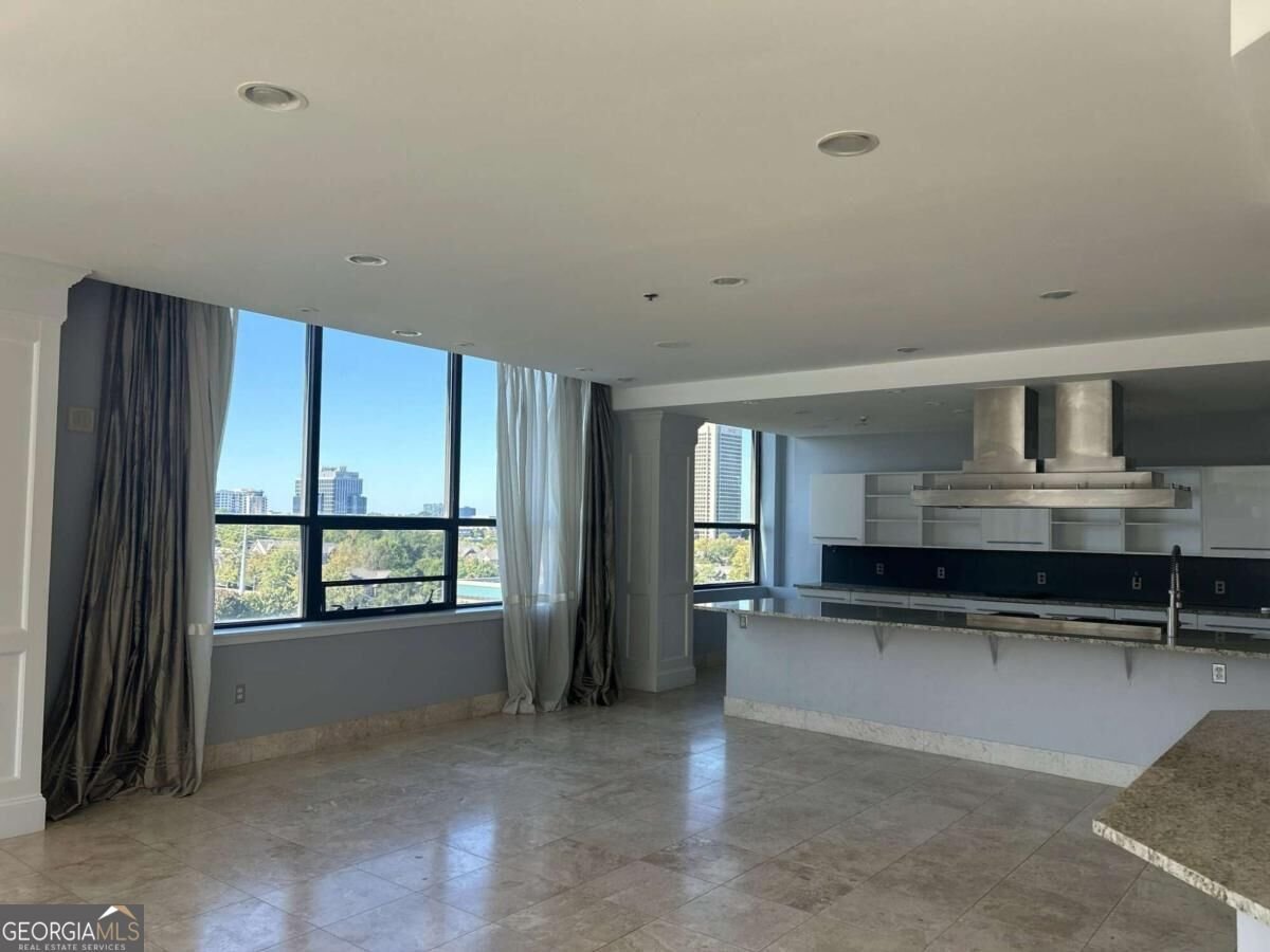 115 Peachtree Place Atlanta - Photo 9