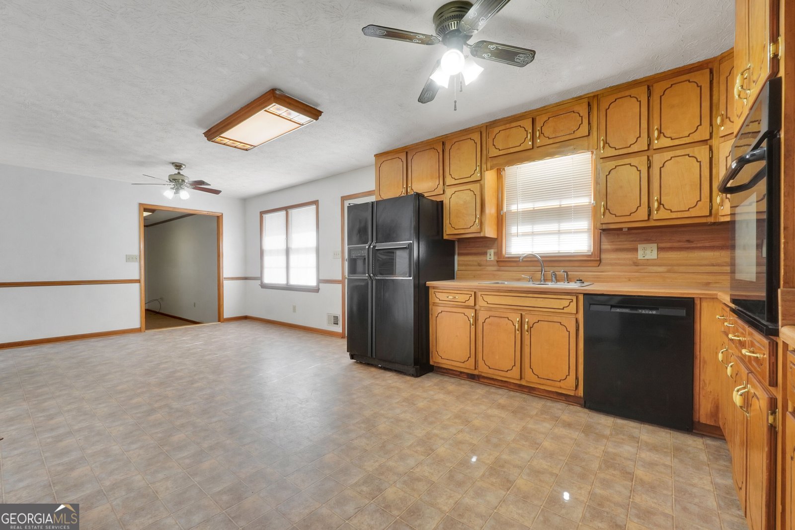 370 Davis Road Locust Grove - Photo 12