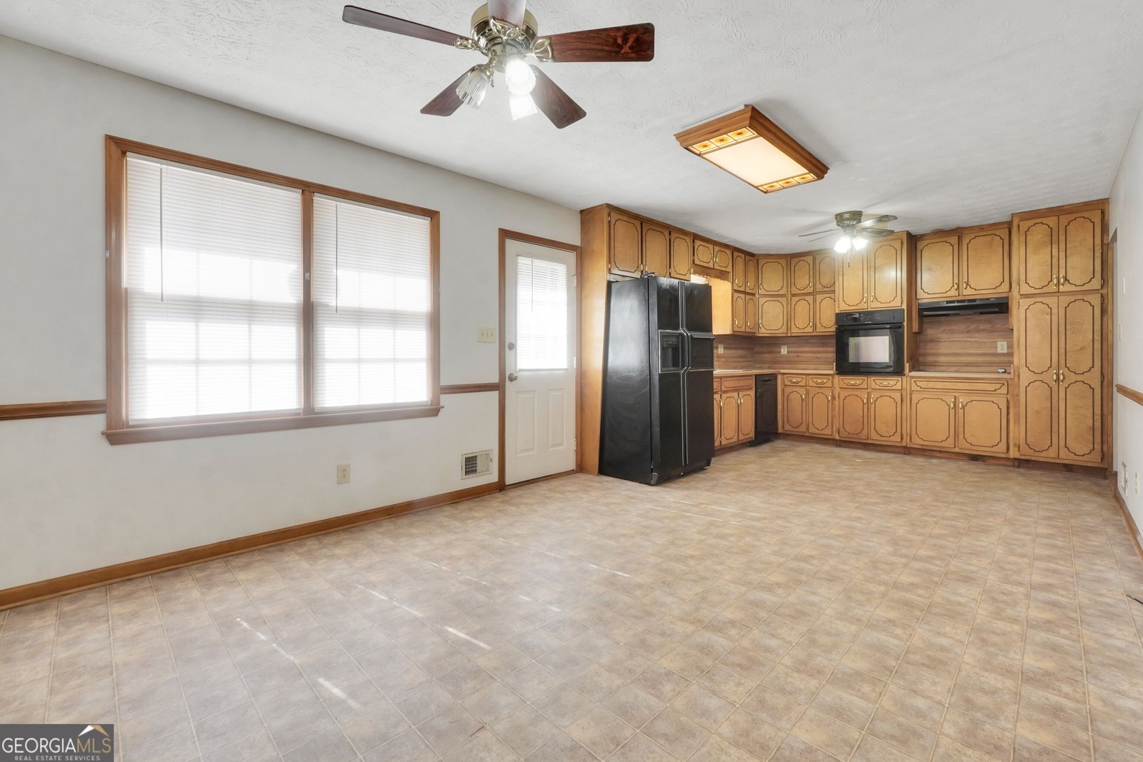 370 Davis Road Locust Grove - Photo 15