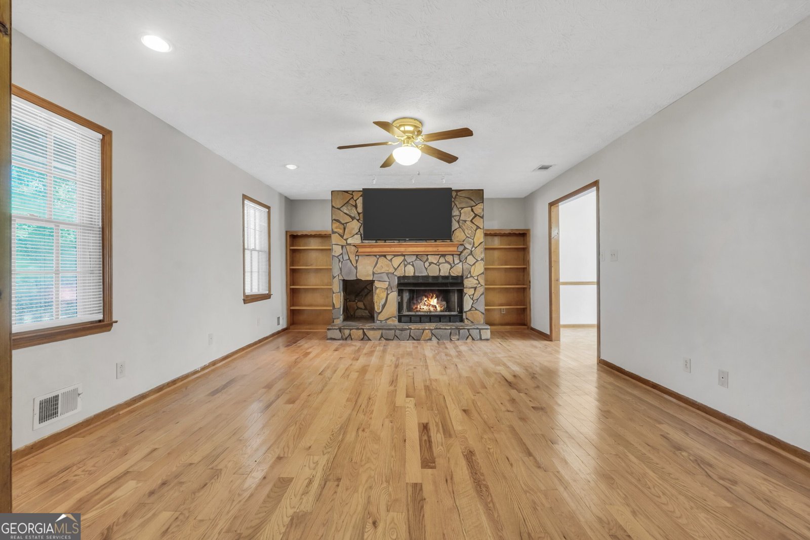 370 Davis Road Locust Grove - Photo 7