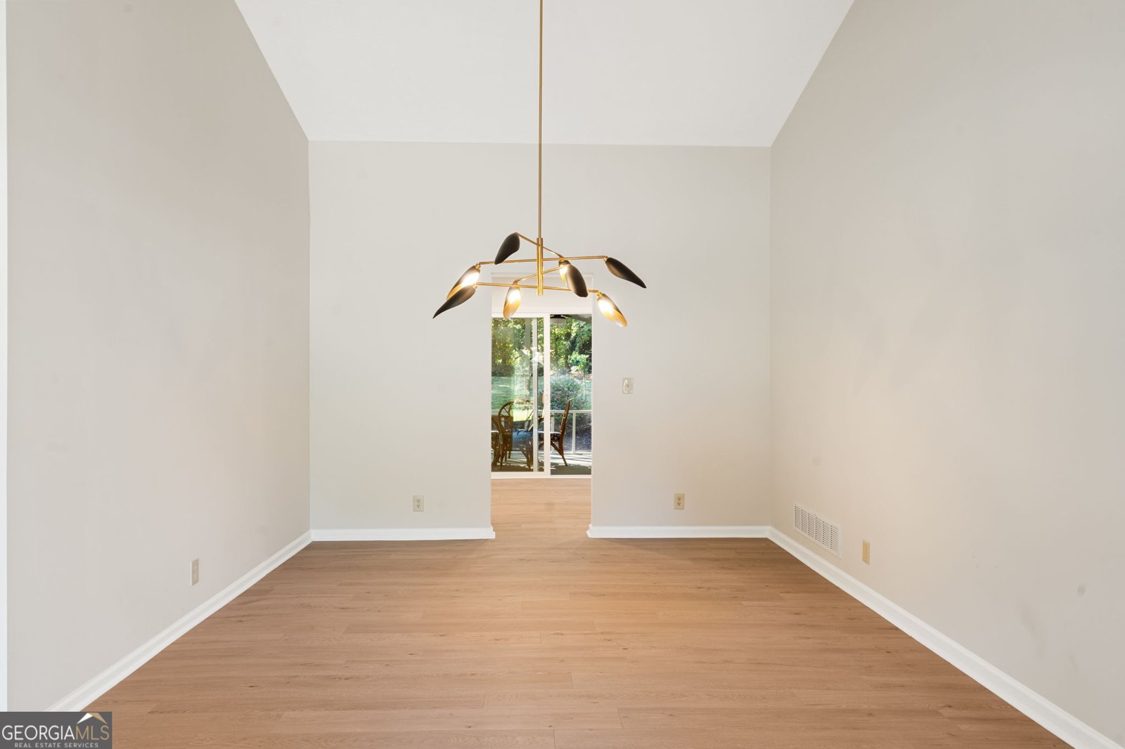 310 Lamplighter Lane Marietta - Photo 13