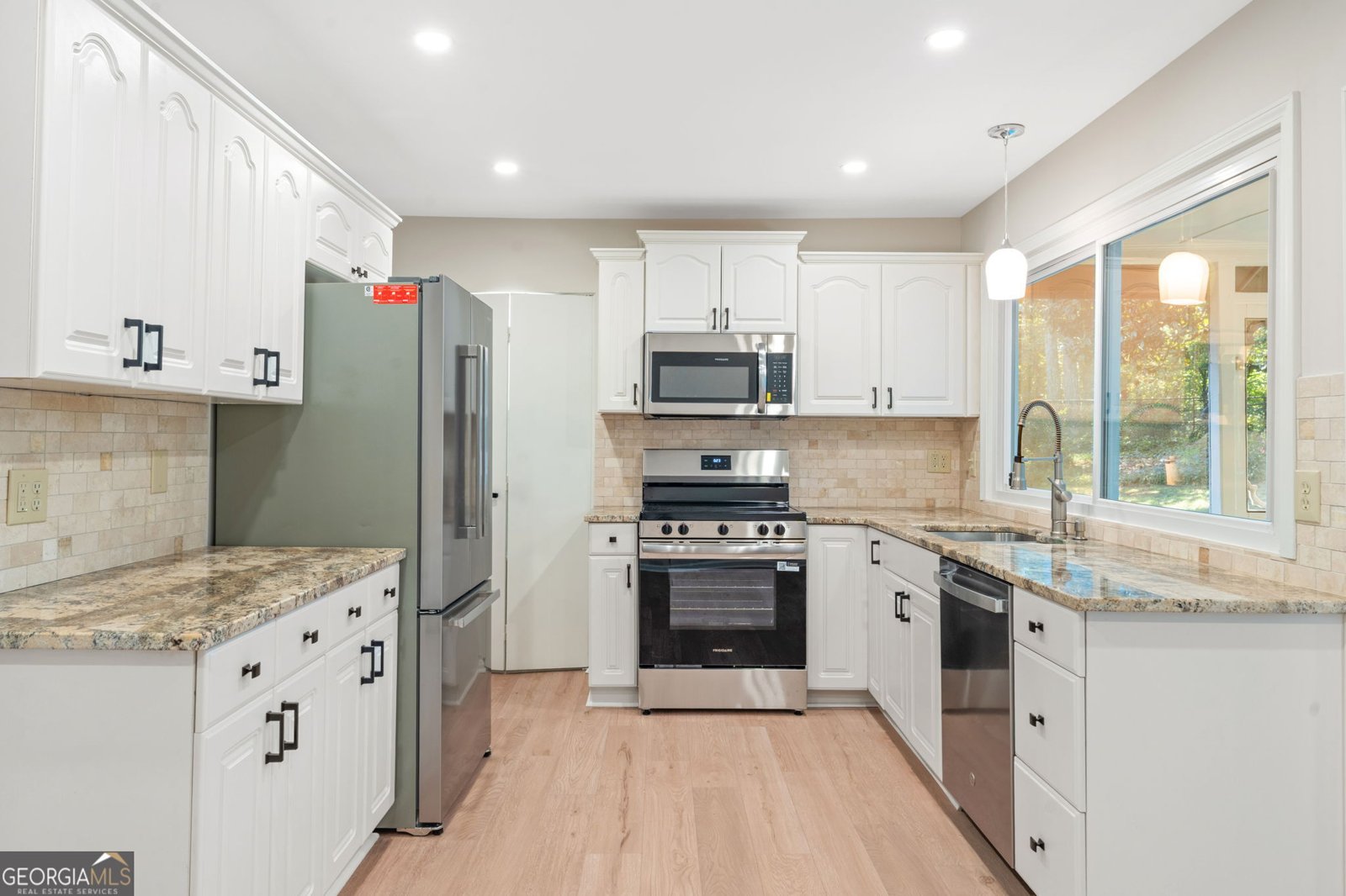 310 Lamplighter Lane Marietta - Photo 16
