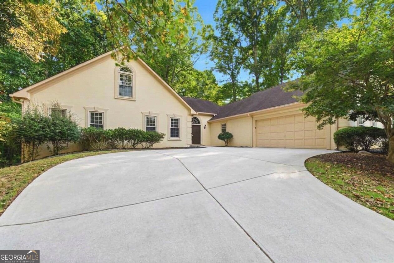 4491 Balmoral Road Kennesaw - main photo
