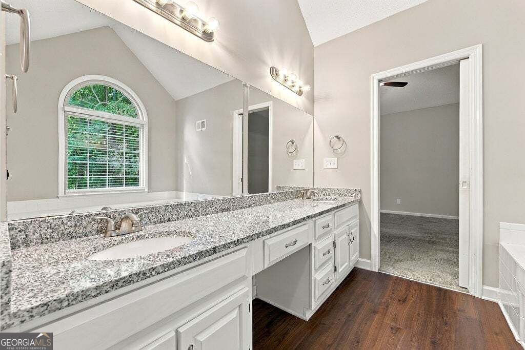 4491 Balmoral Road Kennesaw - Photo 16