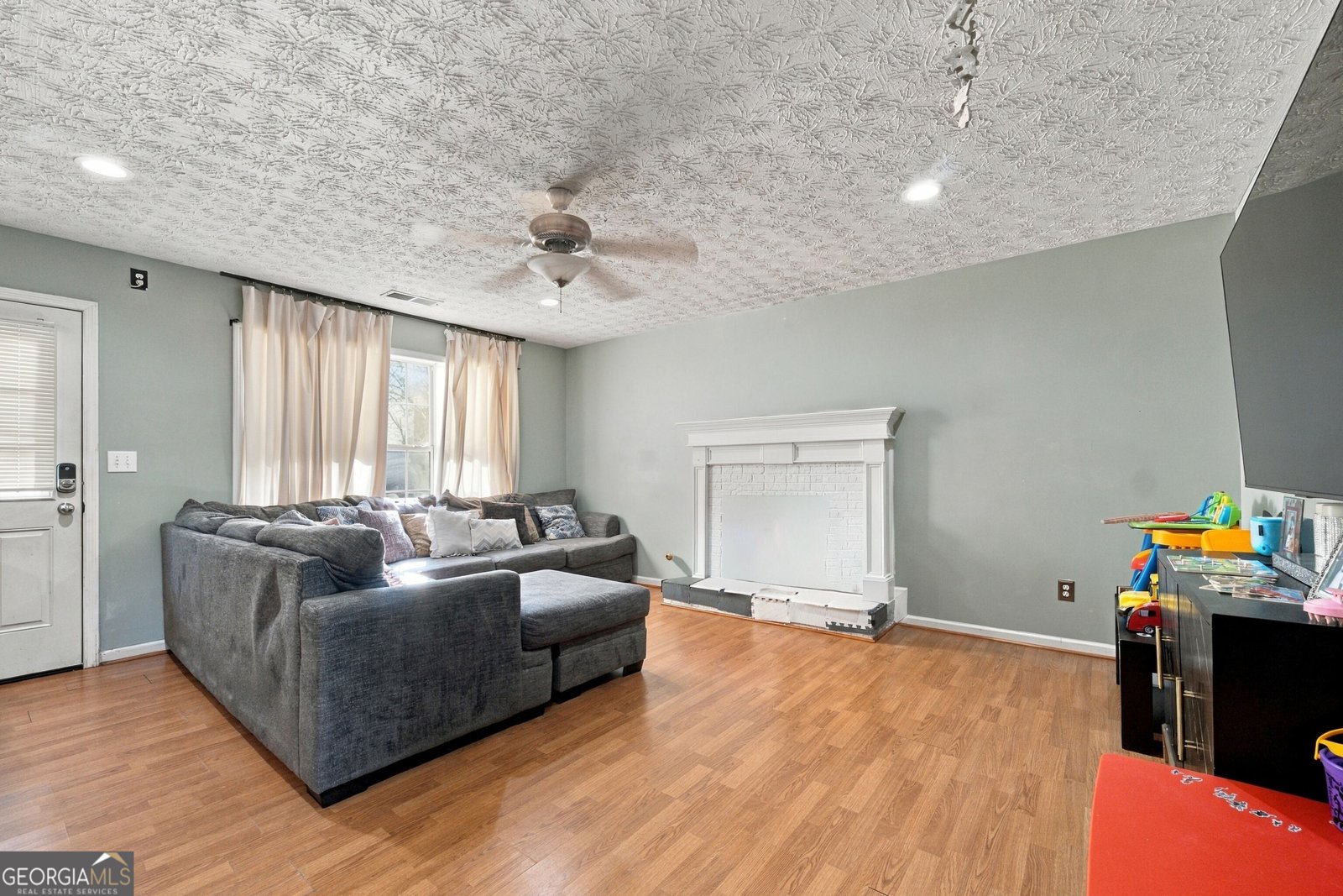 1426 Fall River Drive Conyers - Photo 9