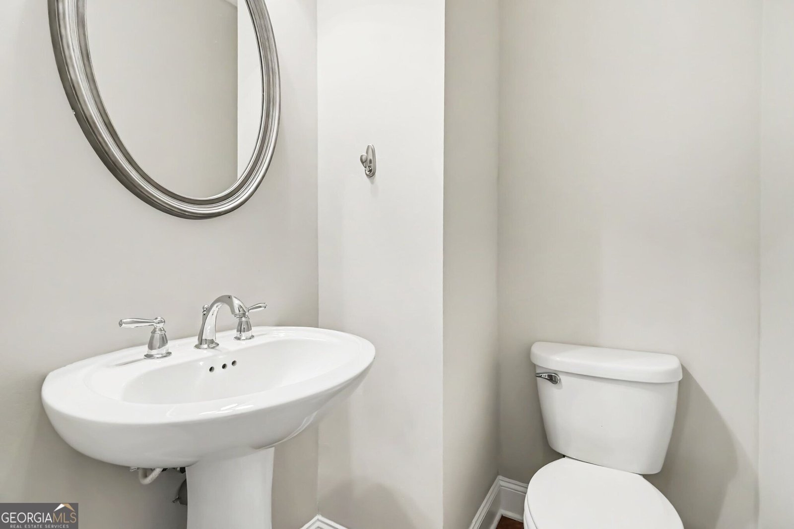 7910 Willoughby Court Alpharetta - Photo 8