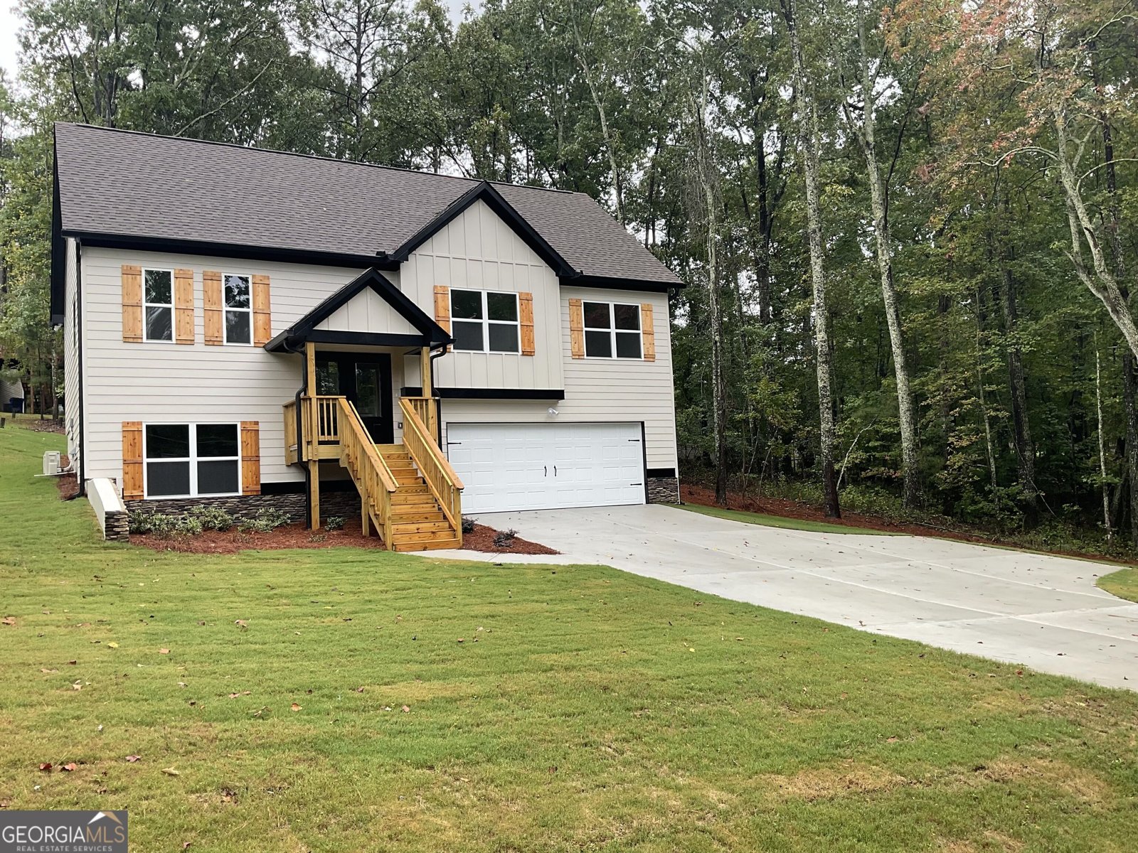 3164 Sweetbriar Drive Villa Rica - main photo