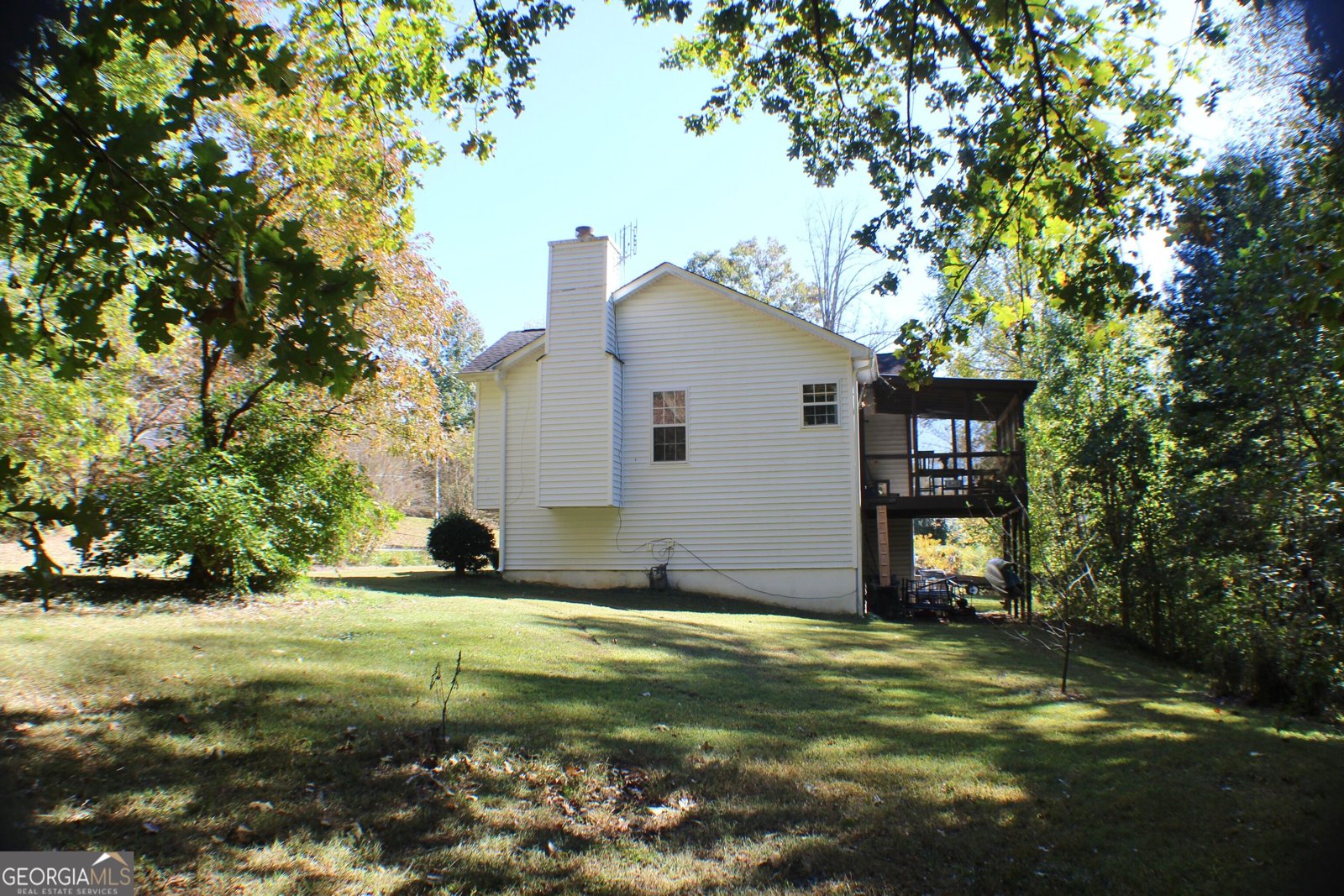 Photo 3