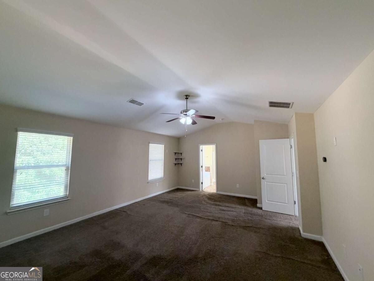 139 Dustin Drive Stockbridge - Photo 19