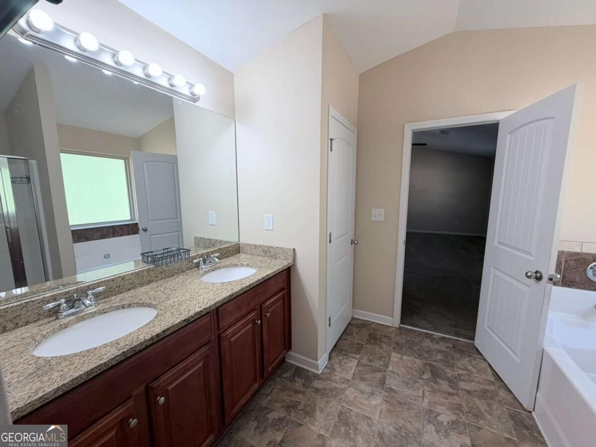 139 Dustin Drive Stockbridge - Photo 22