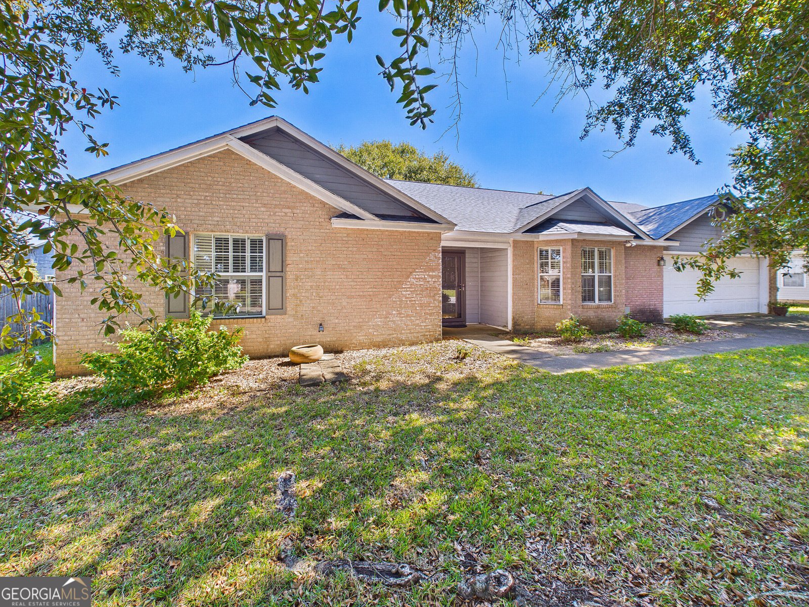 1110 Windsong Way Warner Robins - main photo