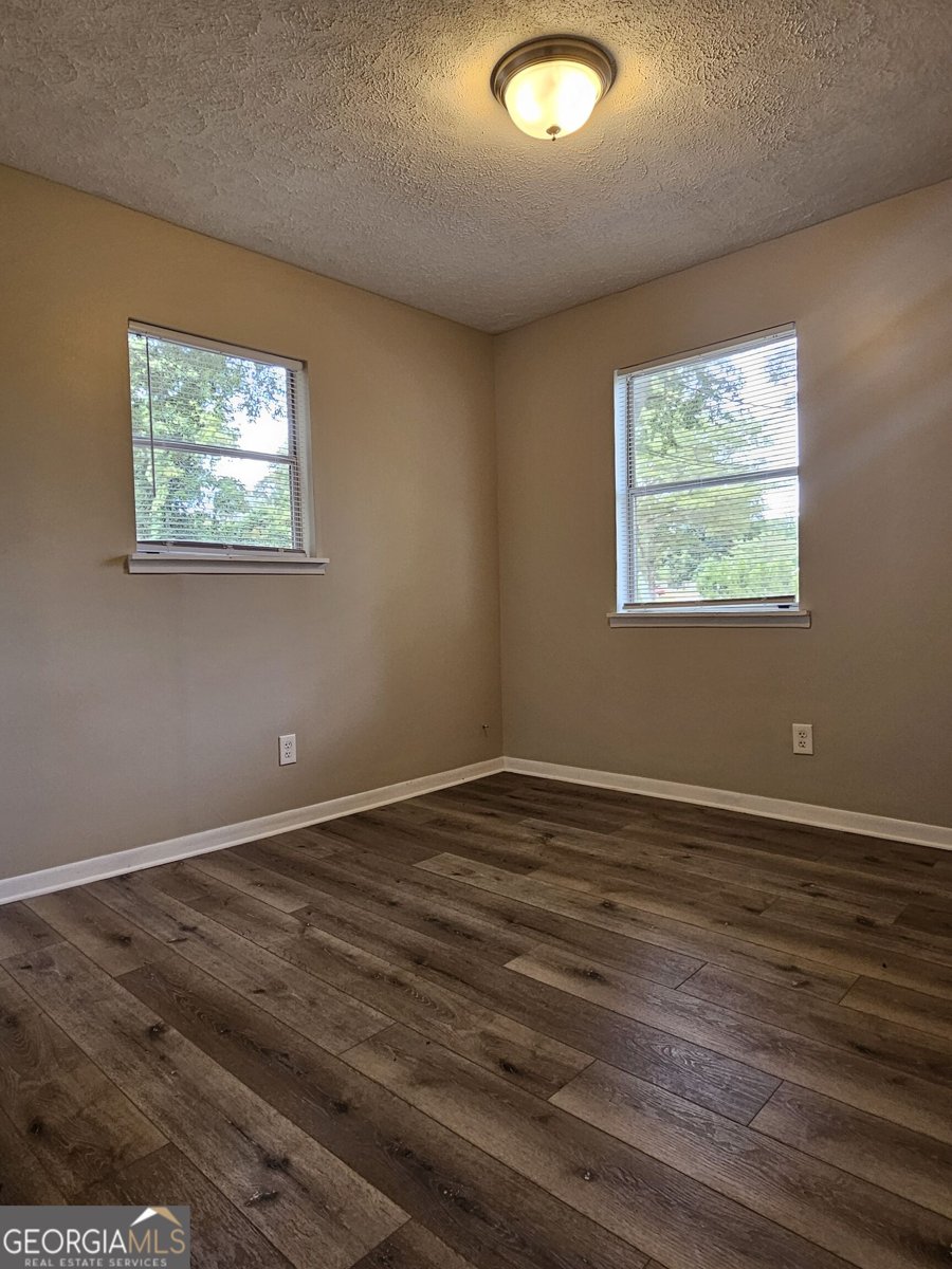 222 Dobbins Mill Road Griffin - Photo 17