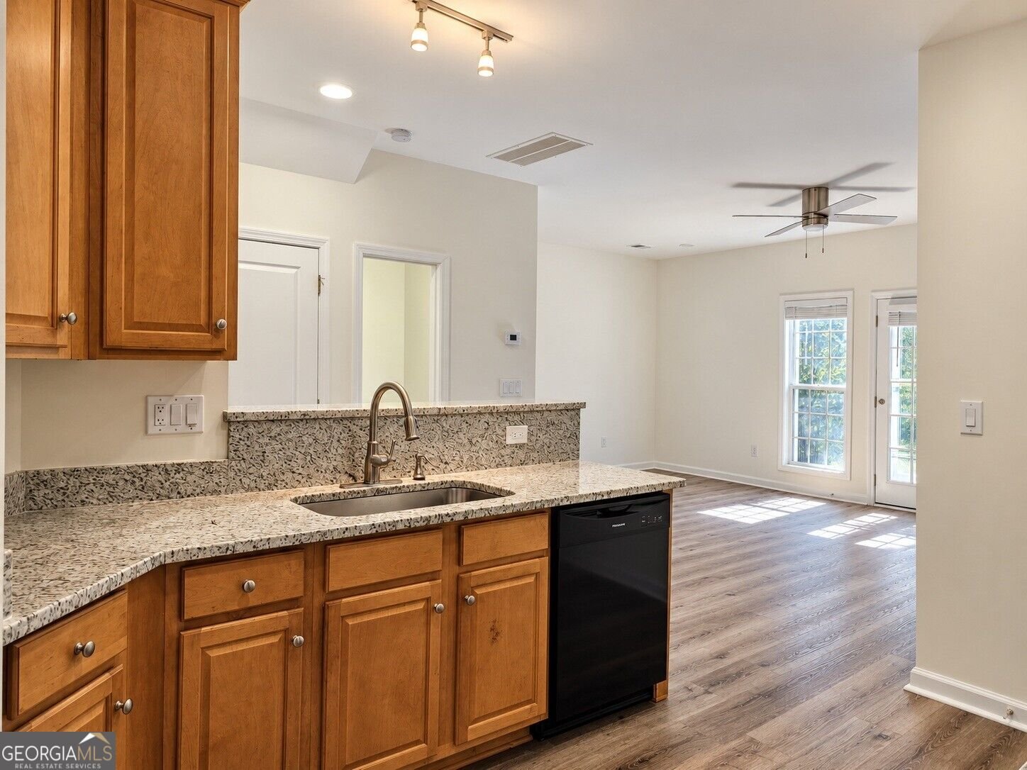 3733 Sidney Lanier Boulevard Duluth - Photo 12