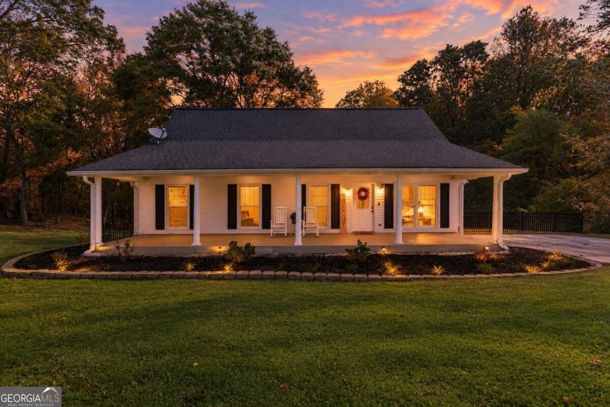 9815 Waldrip Road Gainesville - main photo