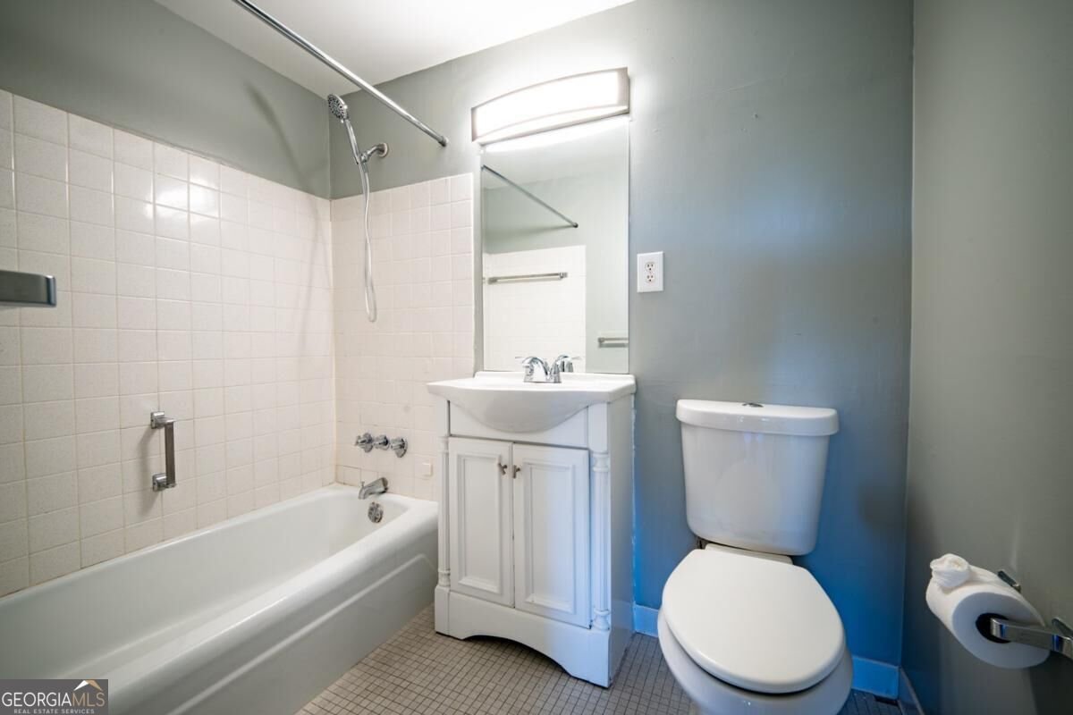2285 Peachtree Road Atlanta - Photo 12