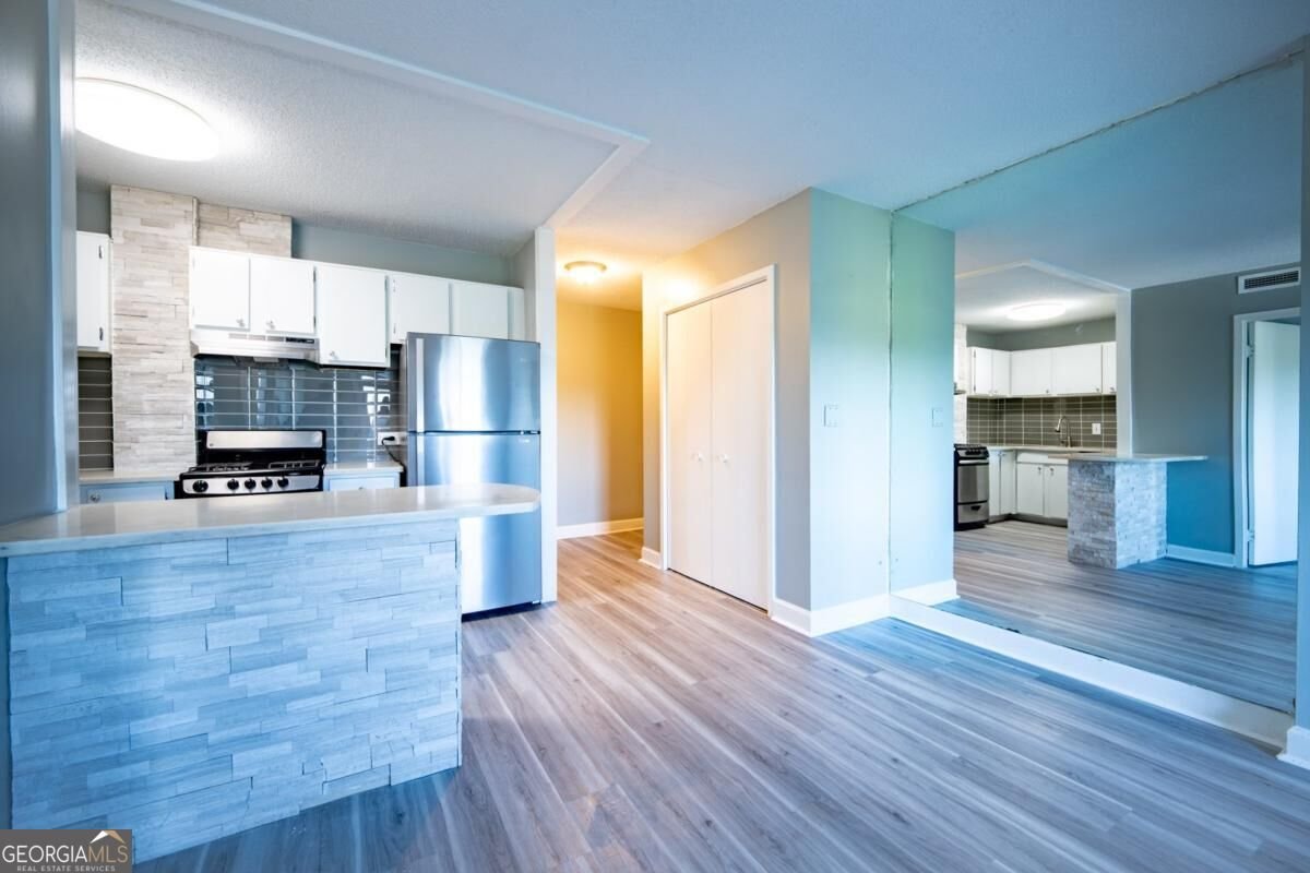 2285 Peachtree Road Atlanta - Photo 8