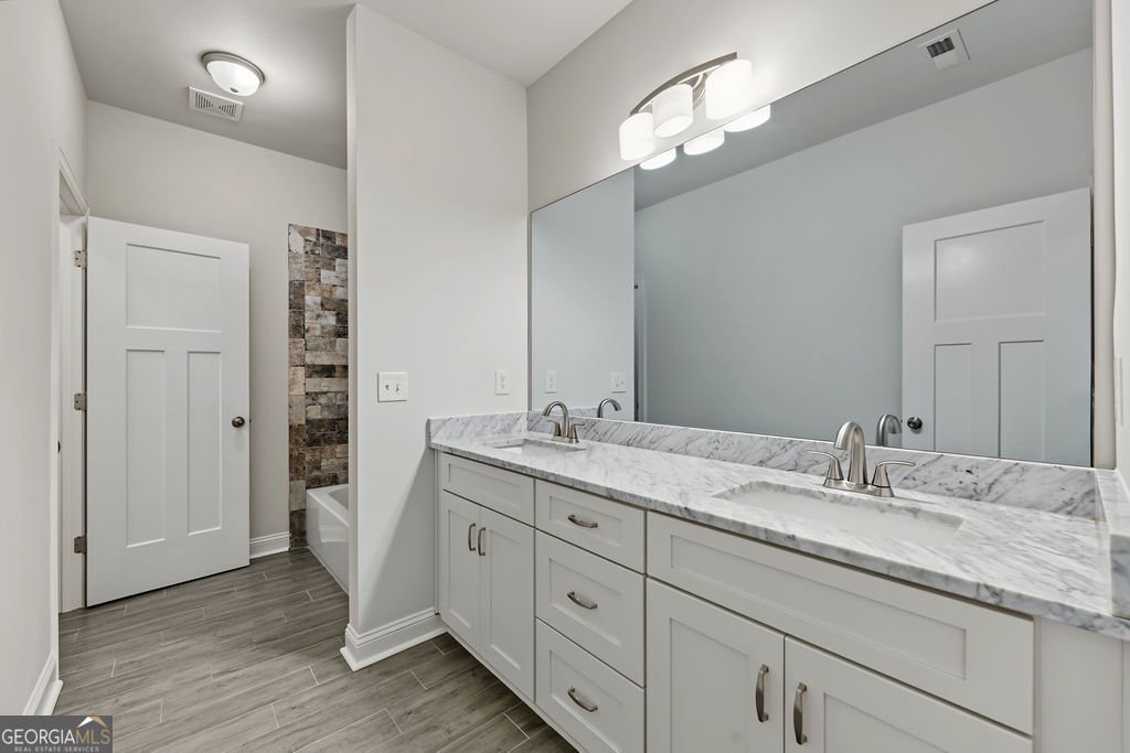 585 Milton Drive McDonough - Photo 38