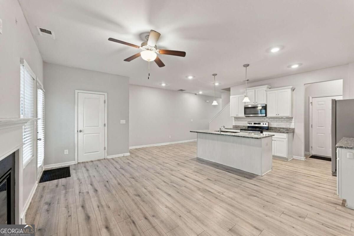 3717 Abbey Way Gainesville - Photo 10