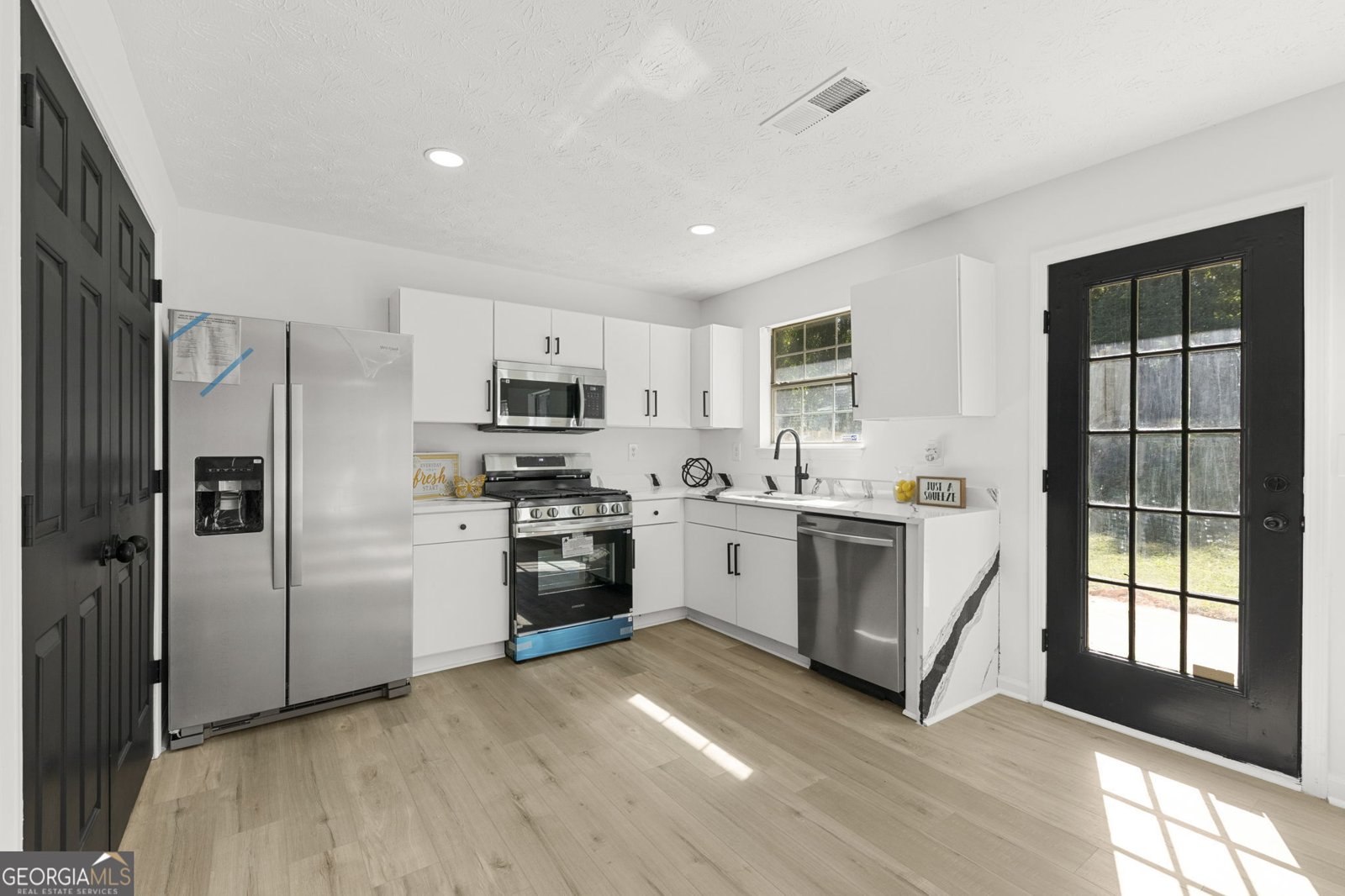 1443 Pebble Ridge Lane Hampton - Photo 10