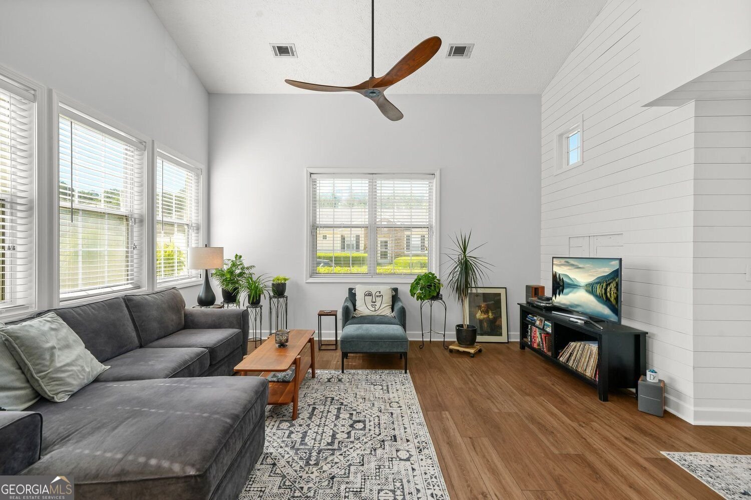 111 Manley Court Woodstock - Photo 7