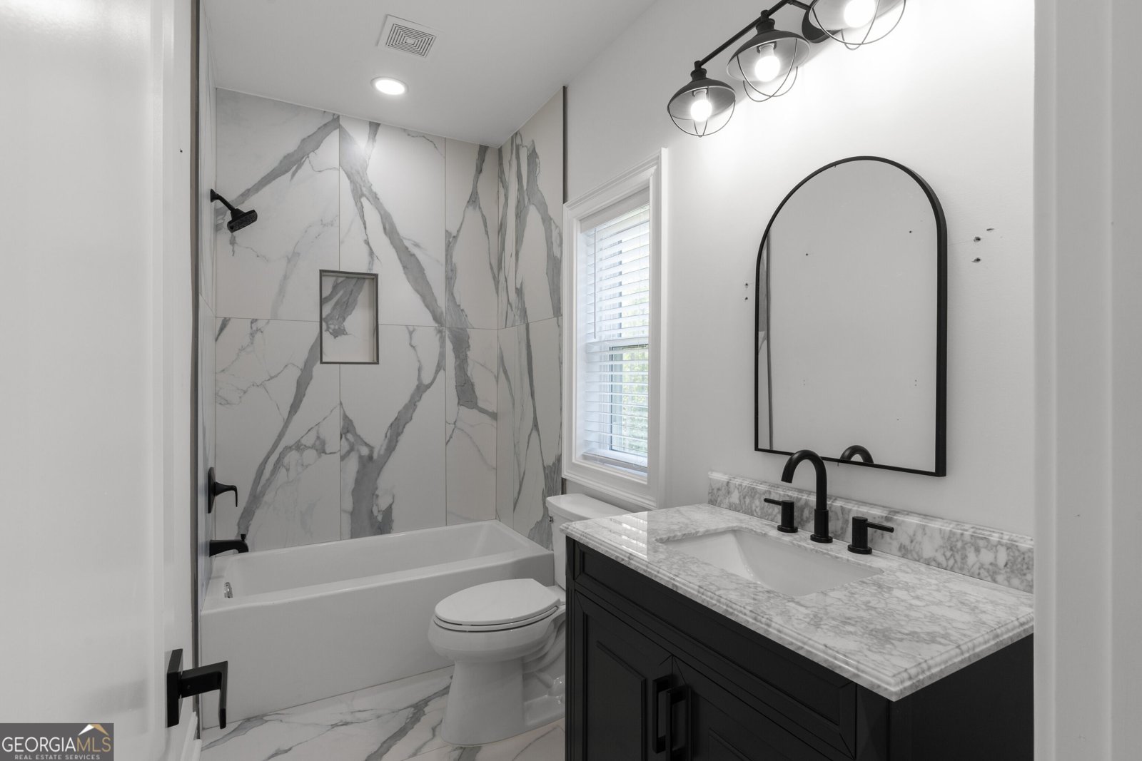 381 Vicki Lane Stockbridge - Photo 38