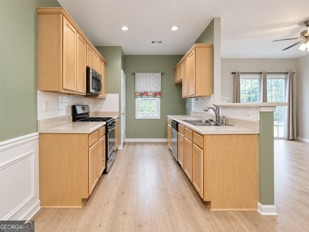 414 Lantern Wood Drive Scottdale - Photo 13