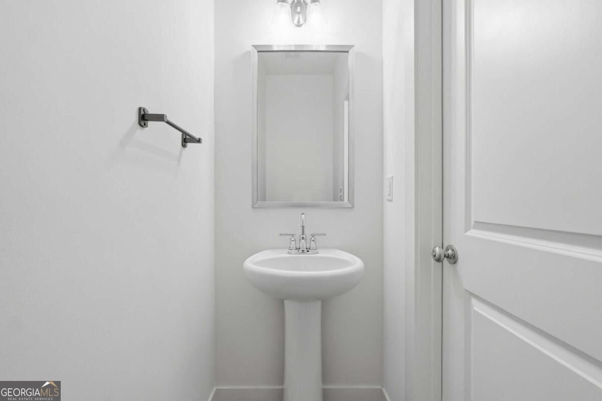 5811 Calle Vista Drive Lithonia - Photo 6