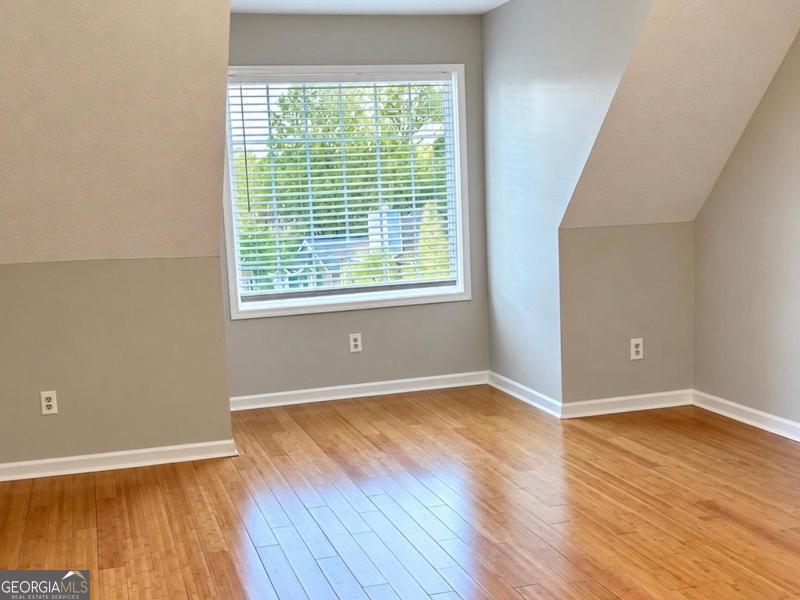 1378 Glen Verde Court Lawrenceville - Photo 9