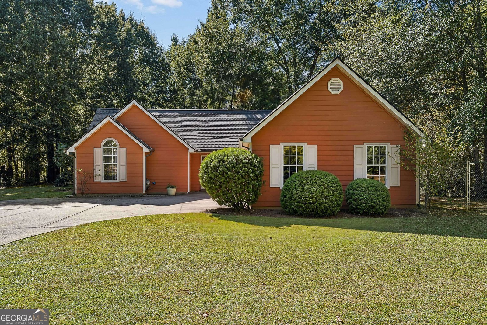 726 Keys Ferry Road McDonough - main photo