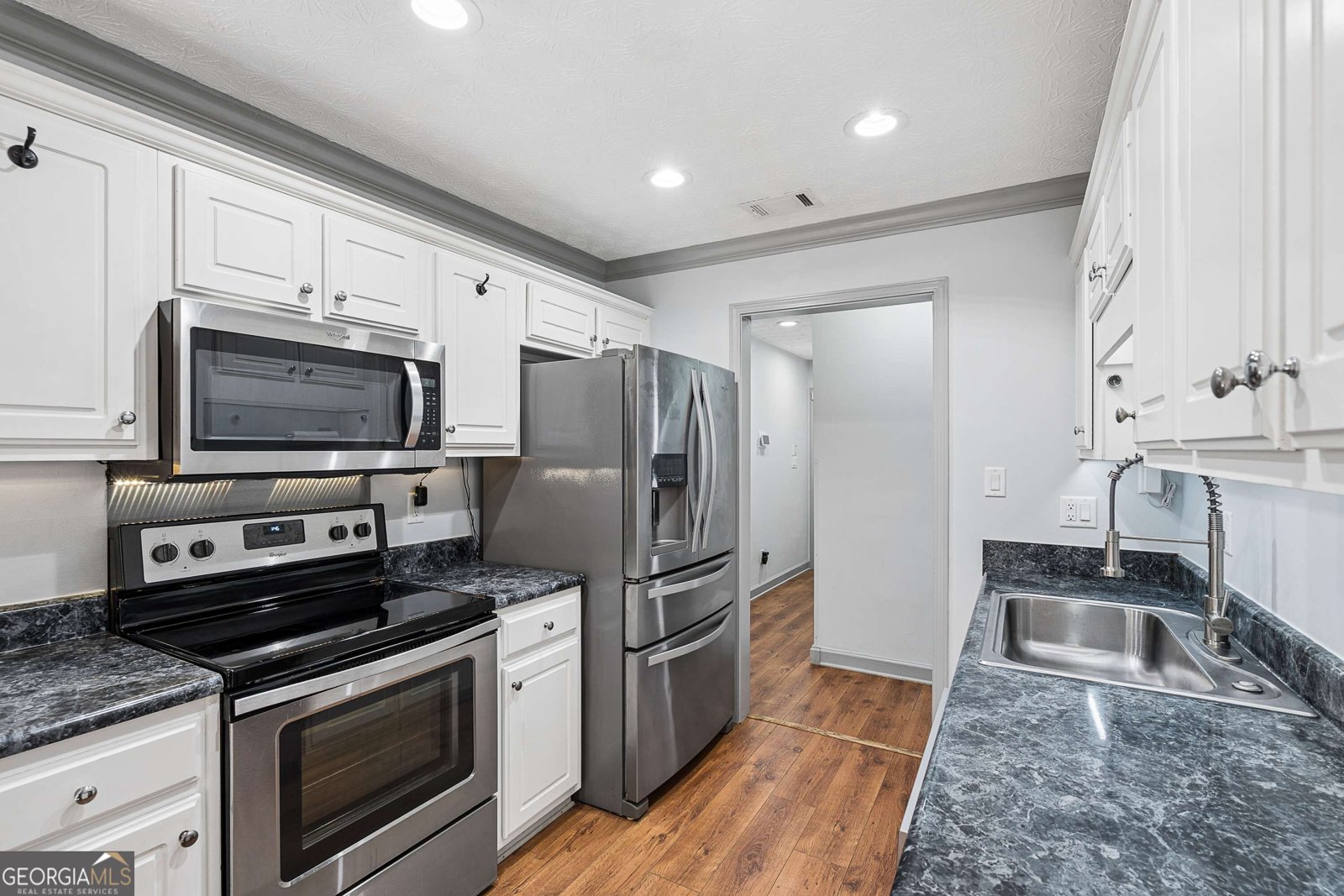 726 Keys Ferry Road McDonough - Photo 10