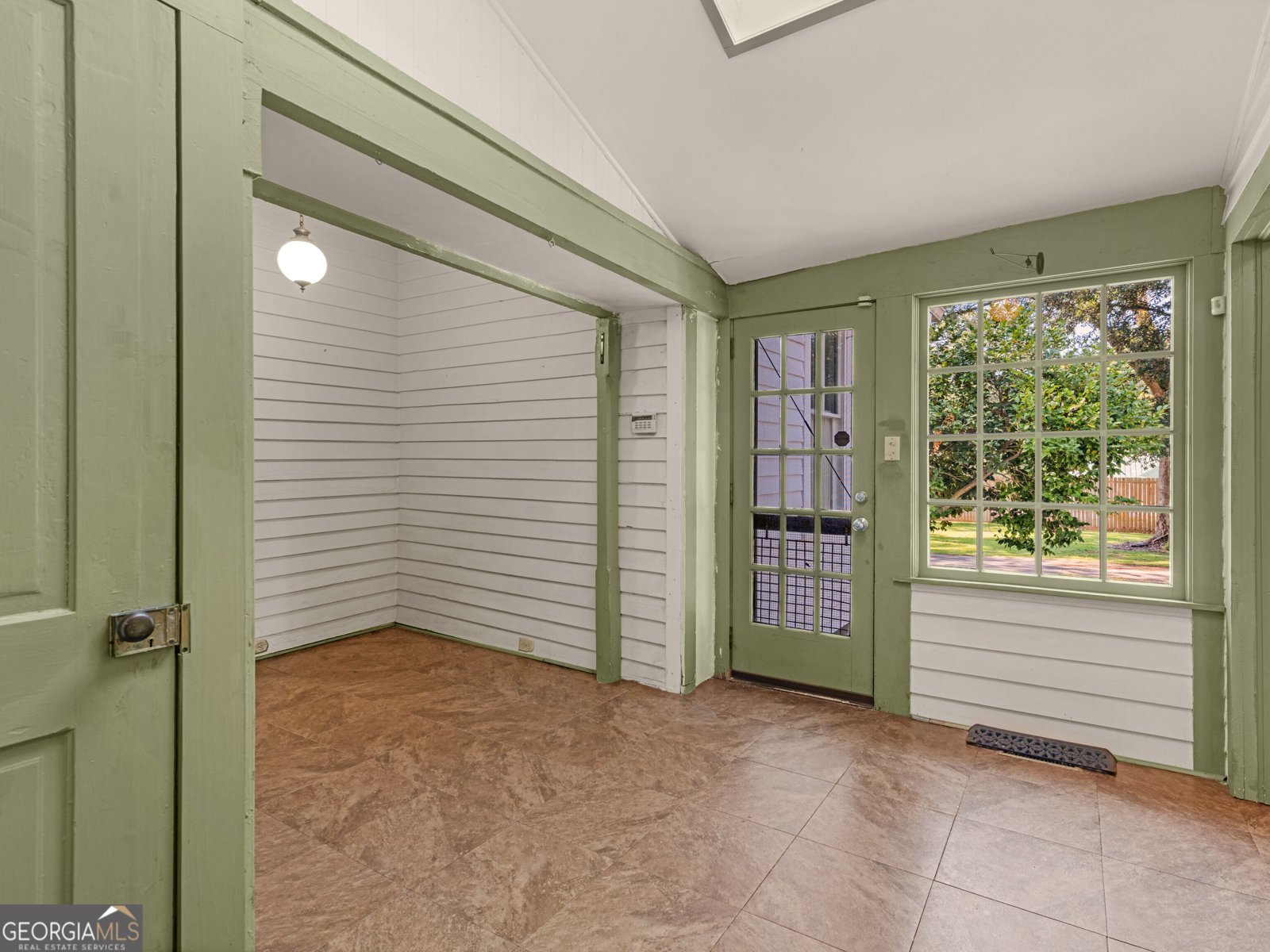 567 Hill Street Griffin - Photo 36