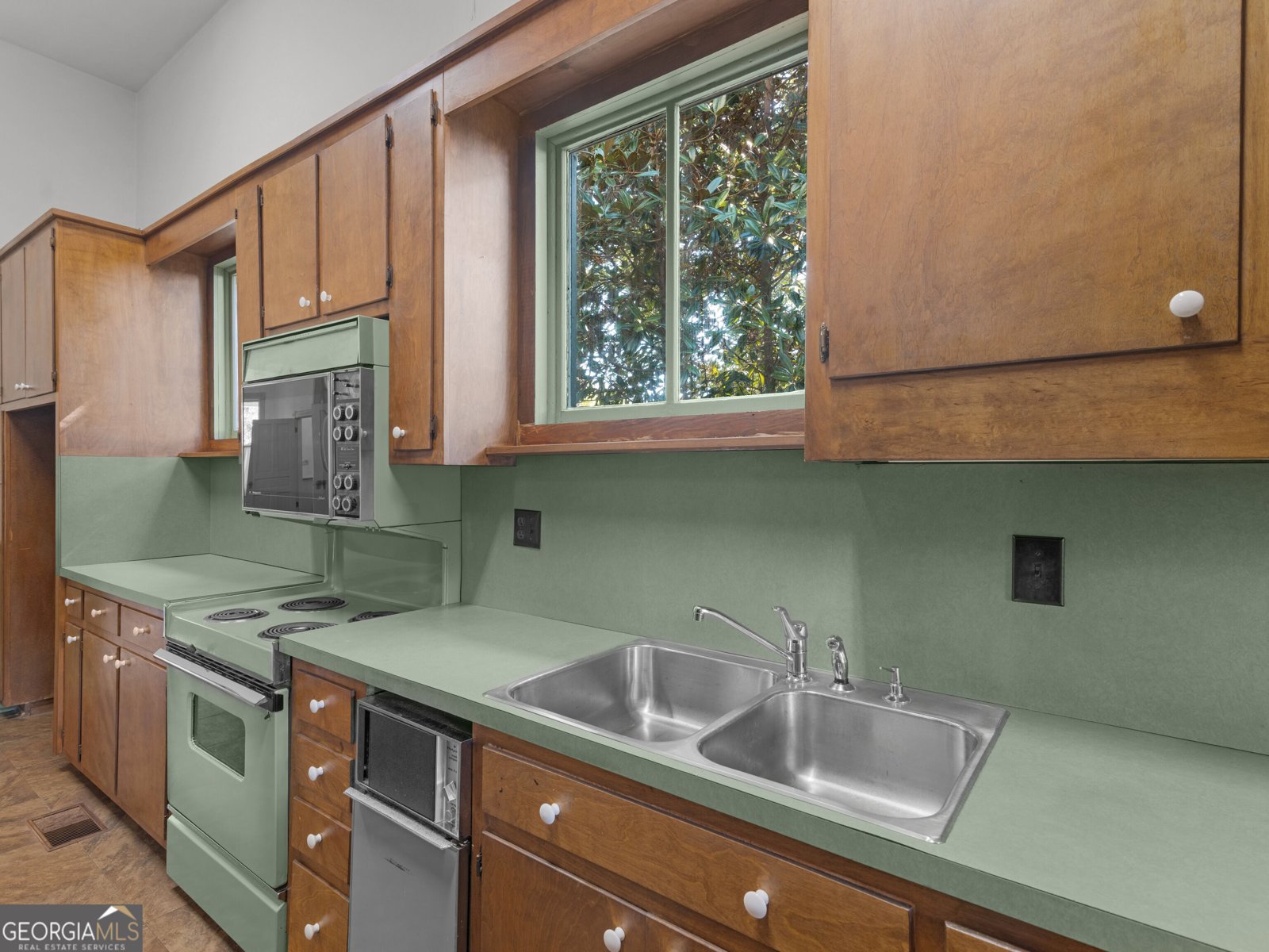567 Hill Street Griffin - Photo 55