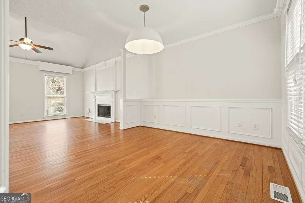 617 Overhill Drive Woodstock - Photo 12