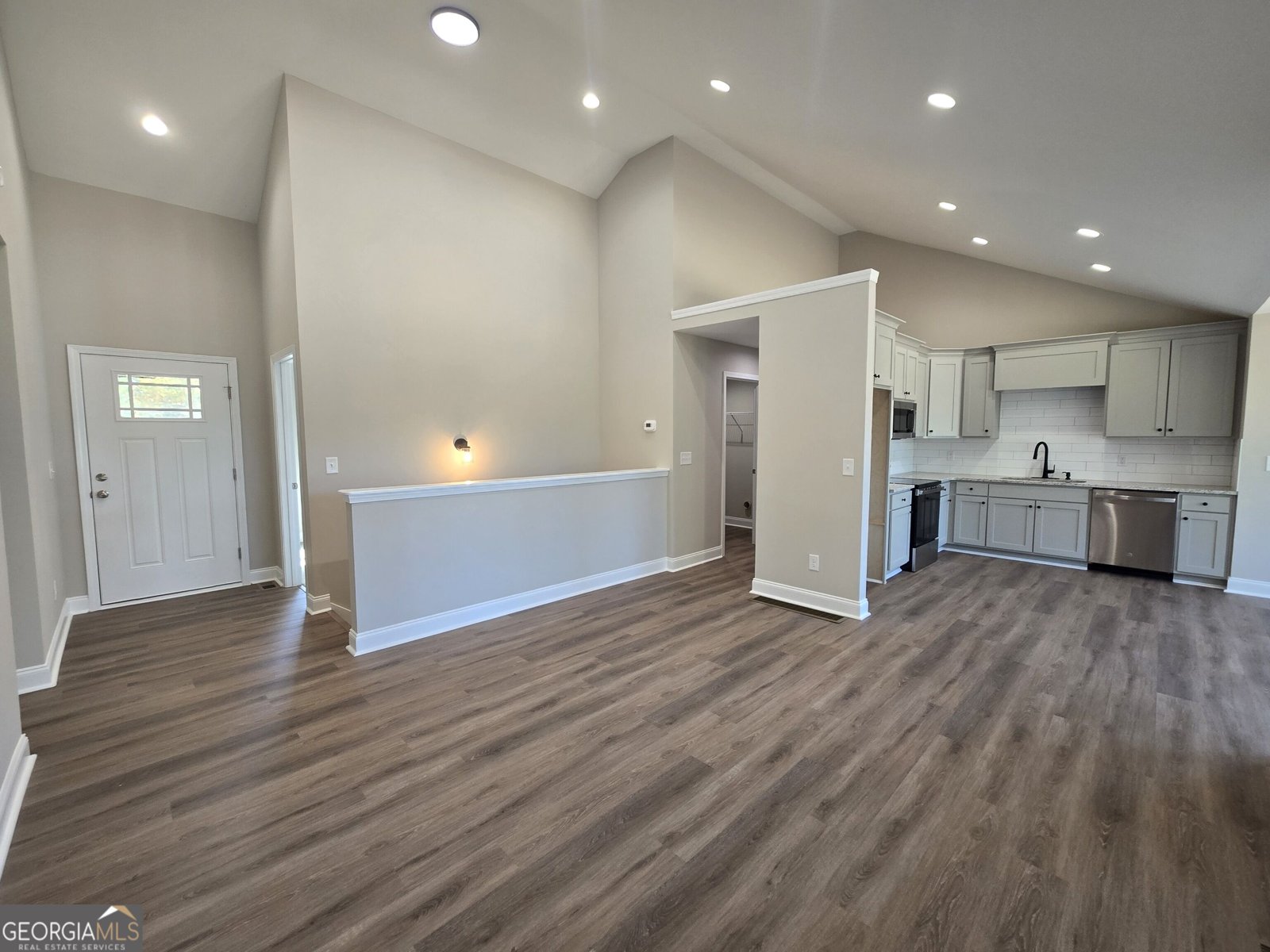 4755 Newton Drive Gainesville - Photo 6