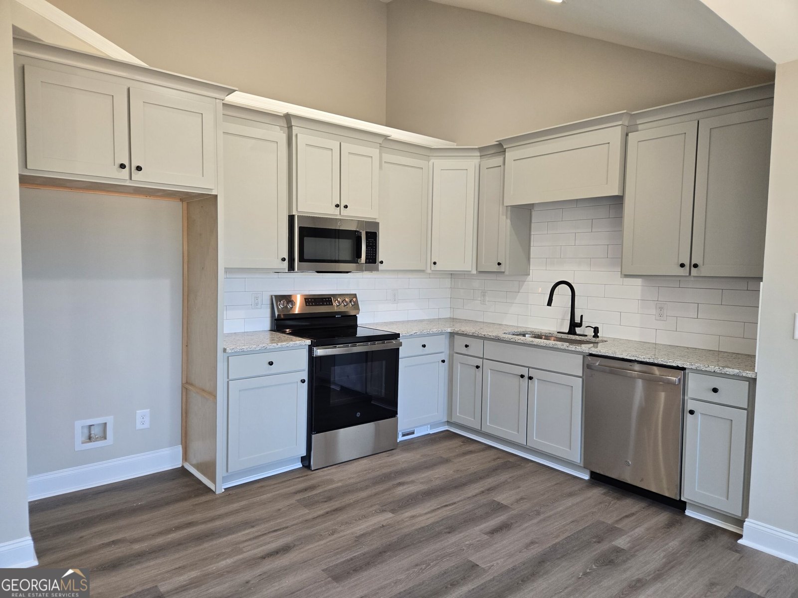 4755 Newton Drive Gainesville - Photo 7