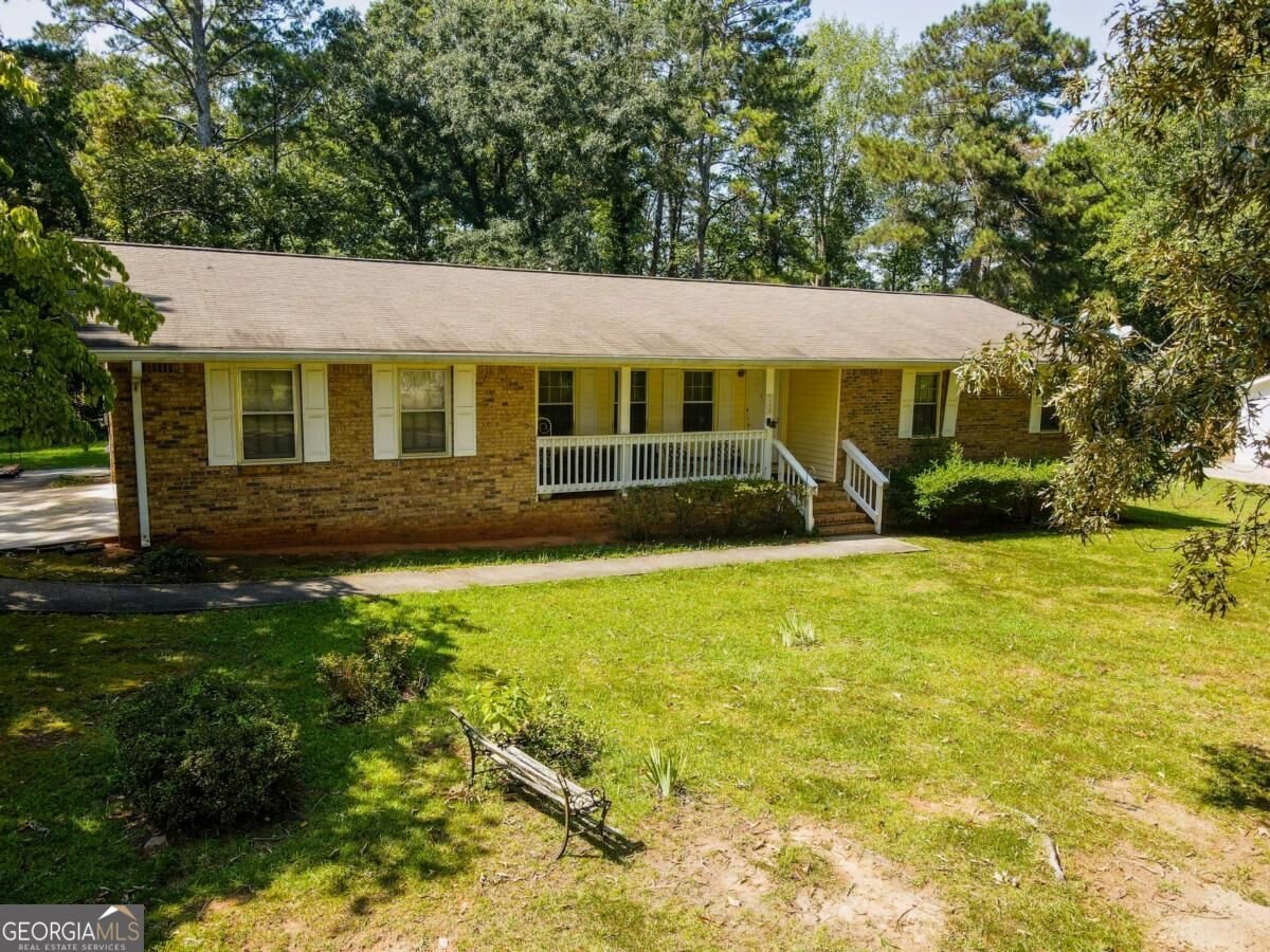 160 Helen Lane Stockbridge - Photo 7