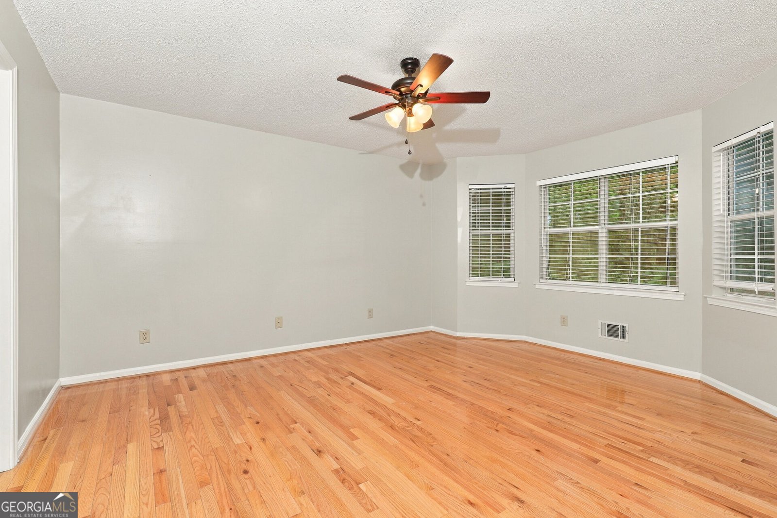 523 Horseshoe Circle Stockbridge - Photo 10