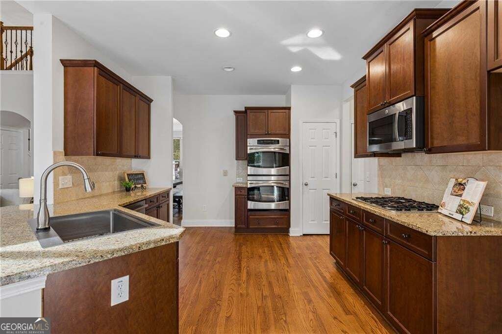 607 Redbud Terrace Canton - Photo 17