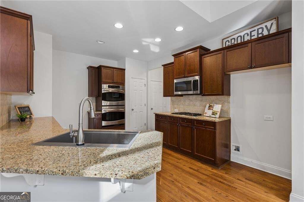 607 Redbud Terrace Canton - Photo 19