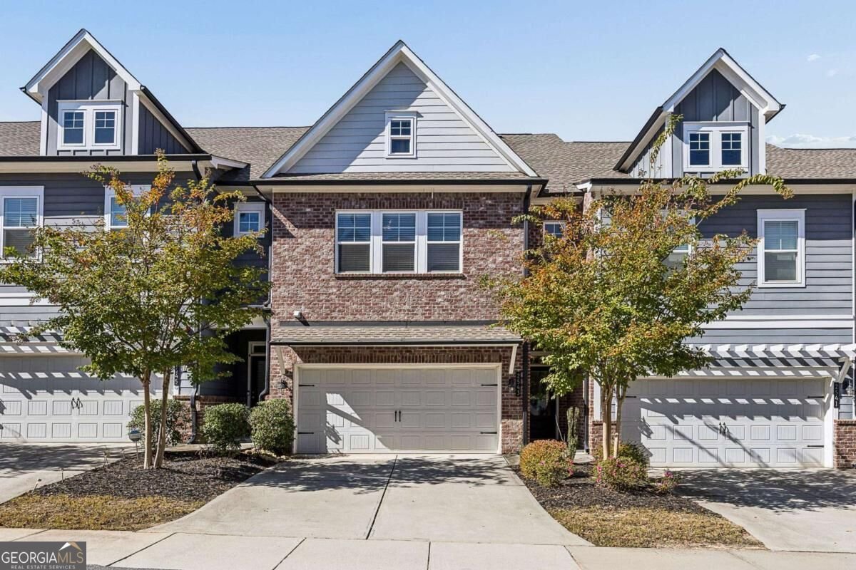 2543 Oakbourne Lane Smyrna - main photo