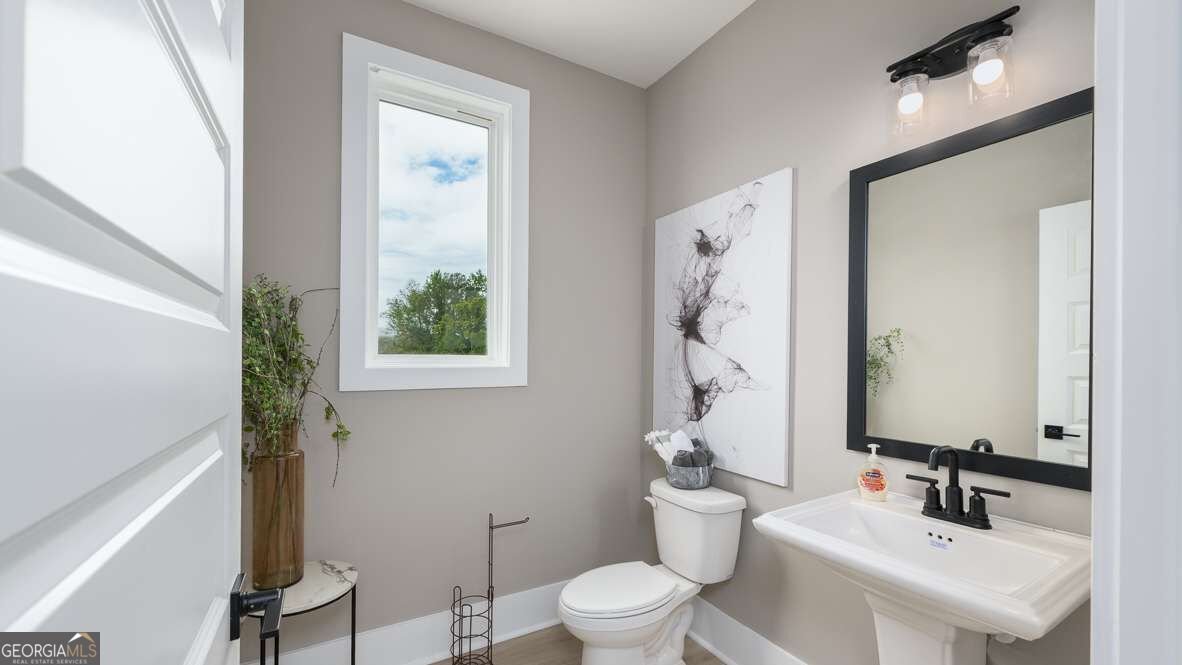 5702 Peach Valley Lane Peachtree Corners - Photo 13