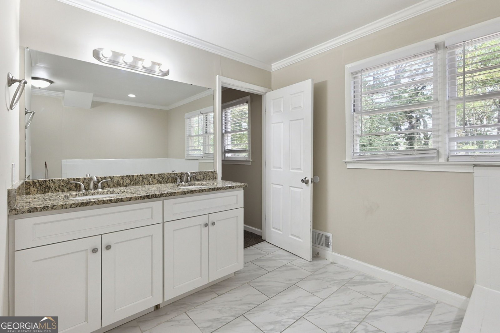 3585 Ingledale Drive Atlanta - Photo 19