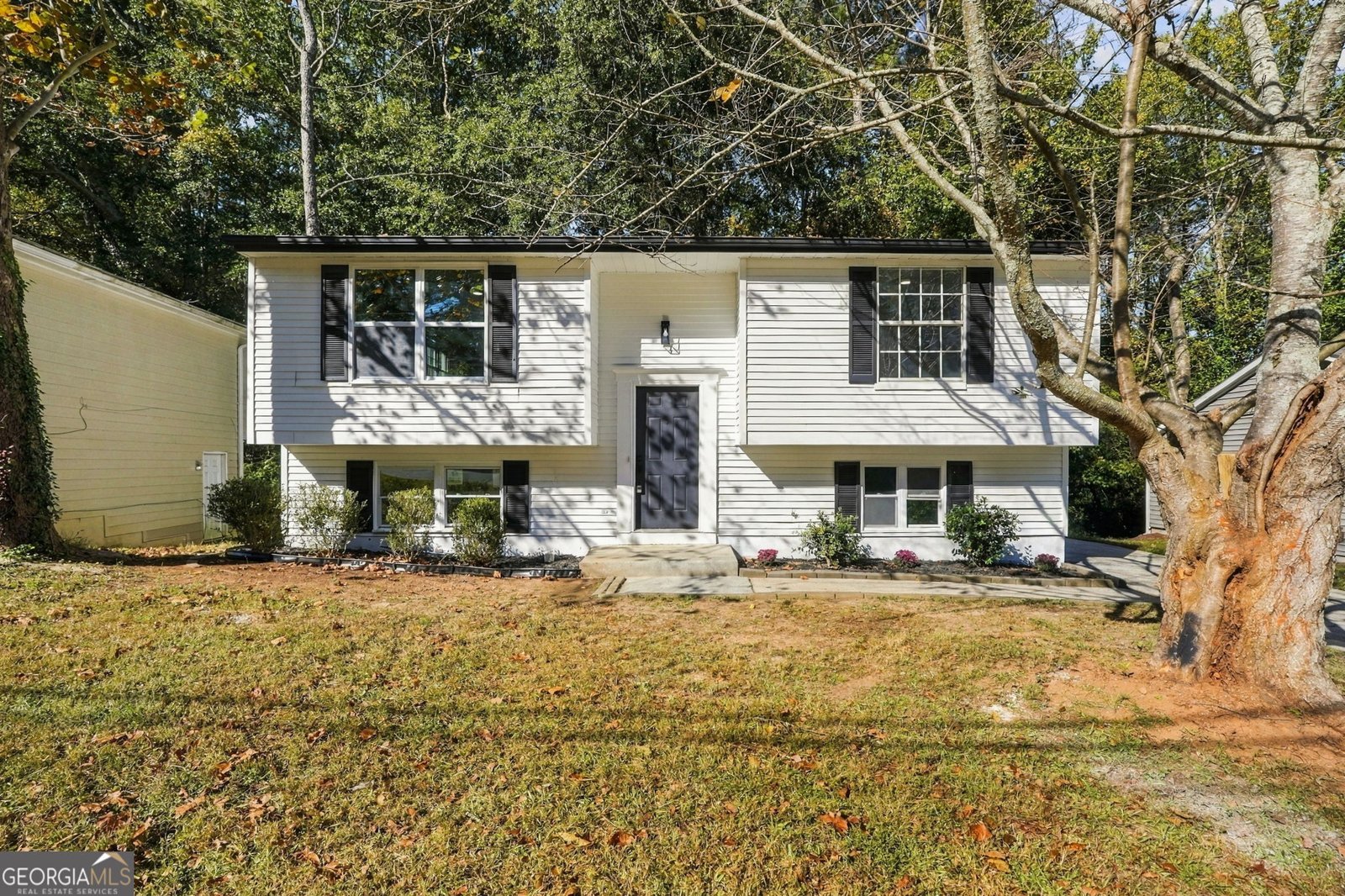2075 Countydown Lane Stone Mountain - main photo