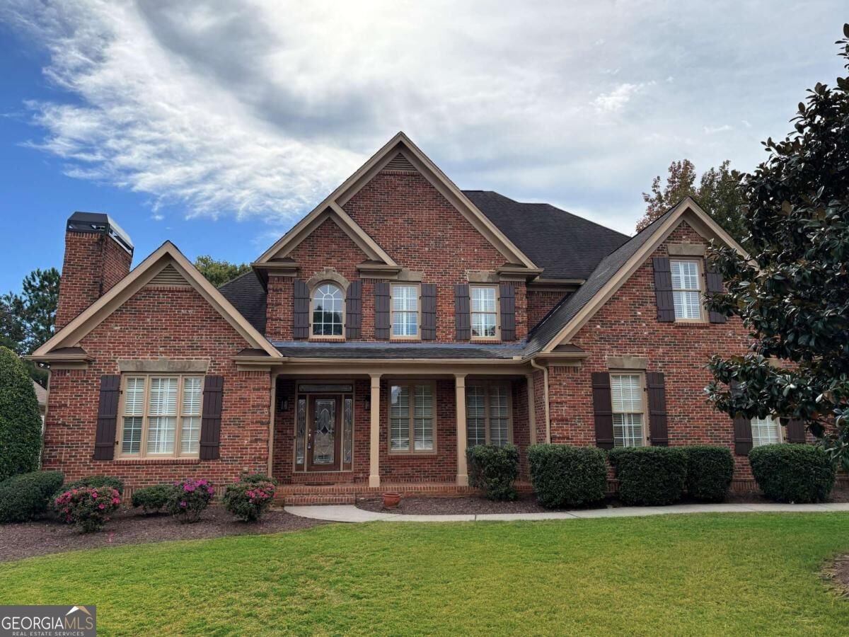 3192 Heathchase Lane Suwanee - main photo